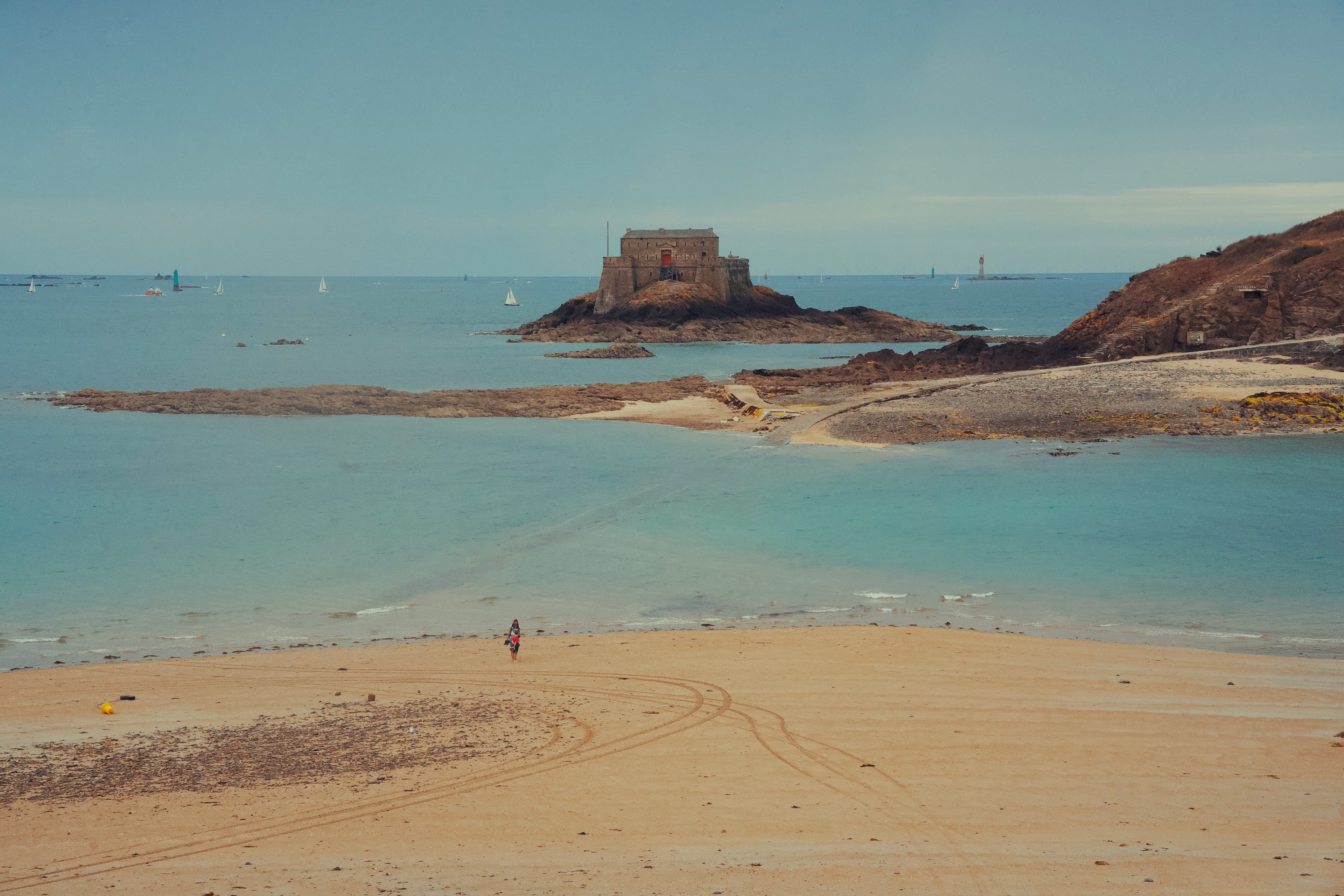 Keeping Watch Over the Heart of the Tide