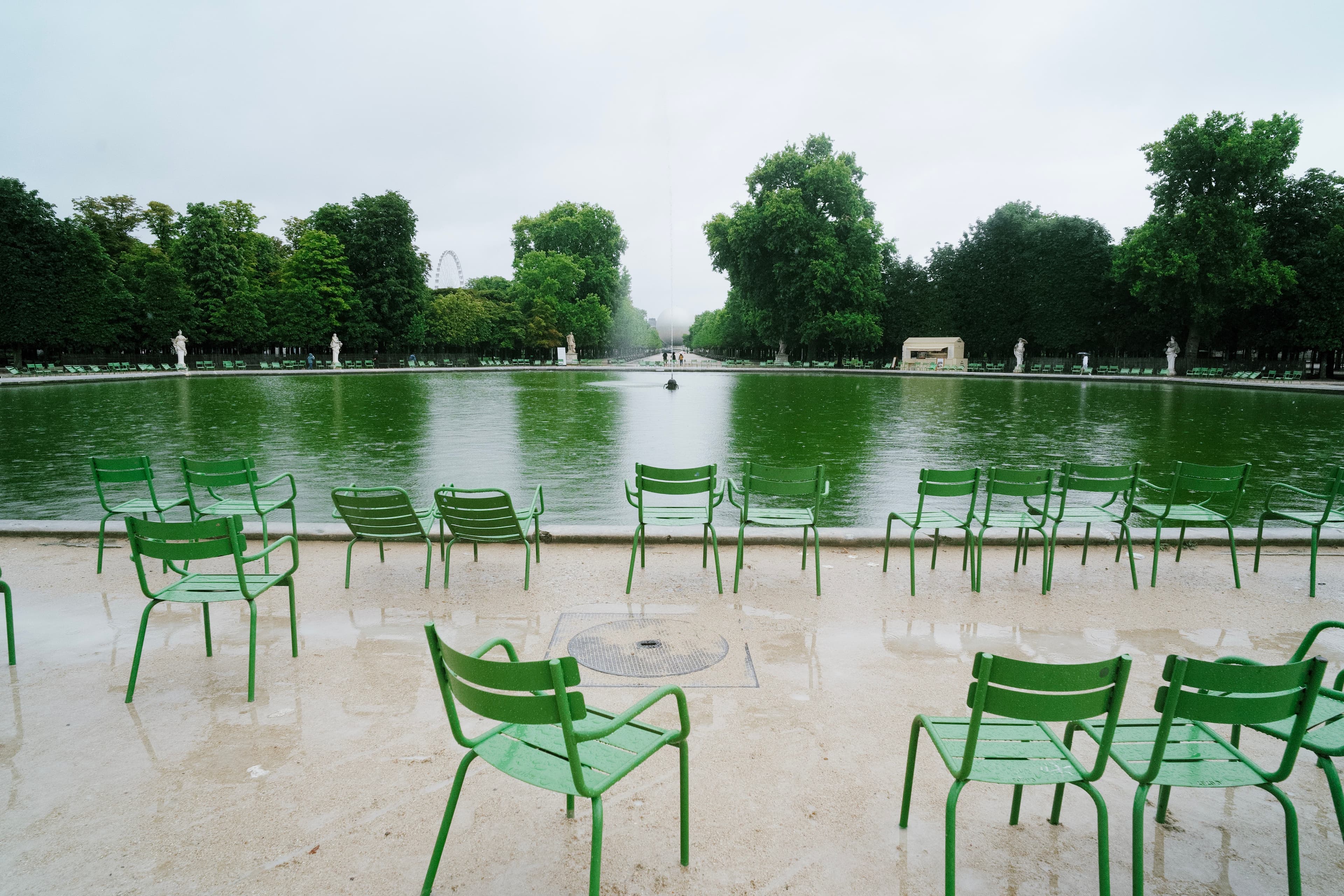 The Silence of the Green Chair